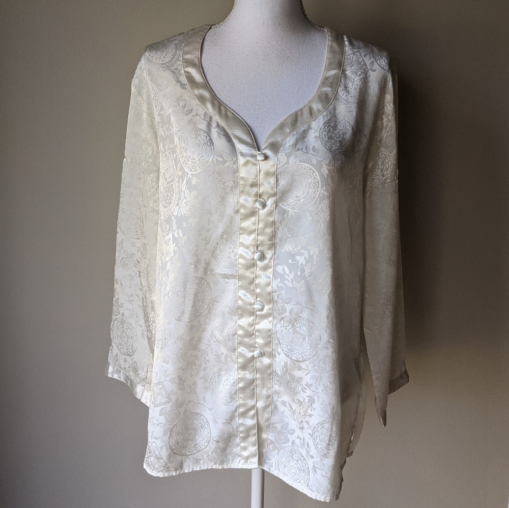 VTG Victoria's Secret Gold Label cream satin oversized nightshirt top